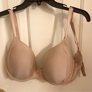Victoria’s Secret Dream Angels lined perfect coverage nude bra